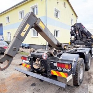 foto 35t kontejner GINAF 6x4+ 22tm jeřáb